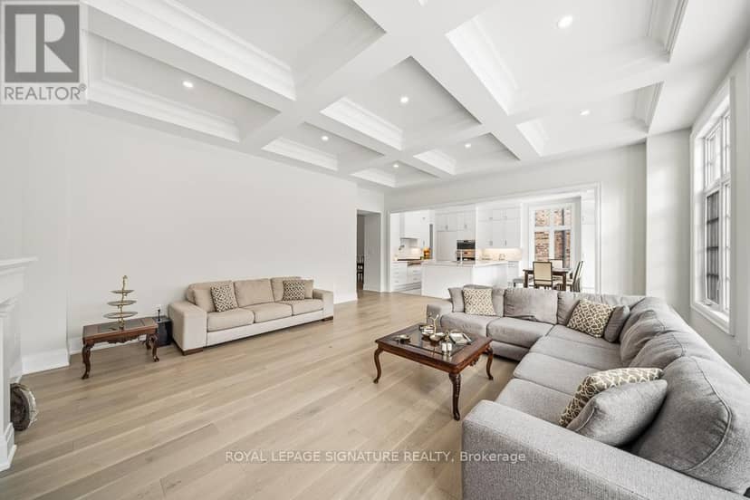 16 Gianvito Crescent — photo 10 of 36