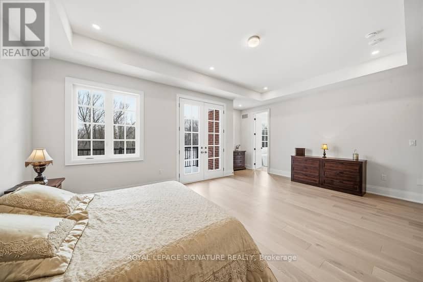 16 Gianvito Crescent — photo 19 of 36