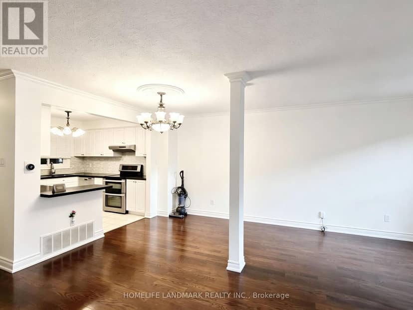 215 Bob O' Link Avenue, Vaughan, photo 8