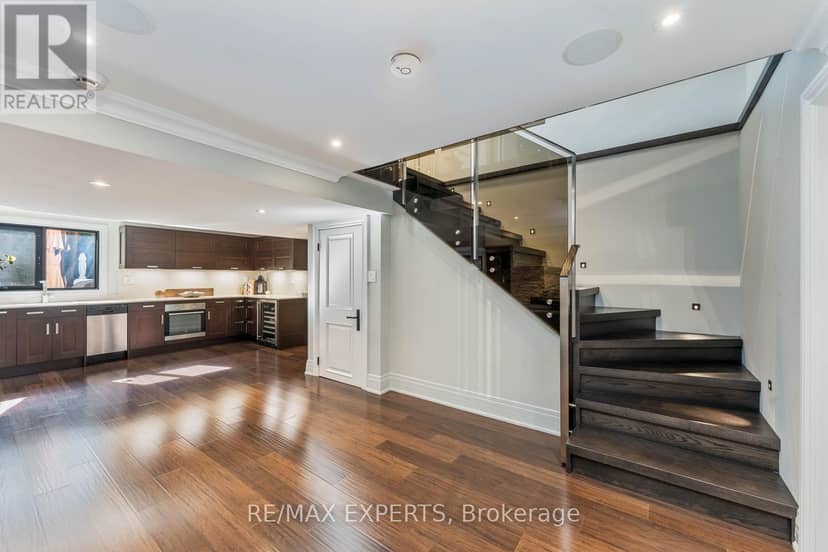 71 Dorengate Drive — photo 30 of 40