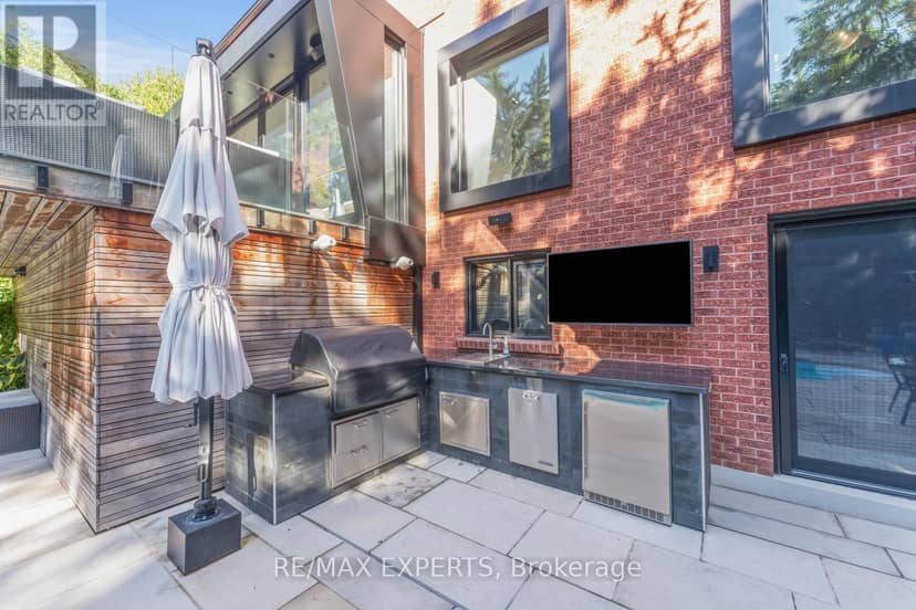 71 Dorengate Drive — photo 37 of 40