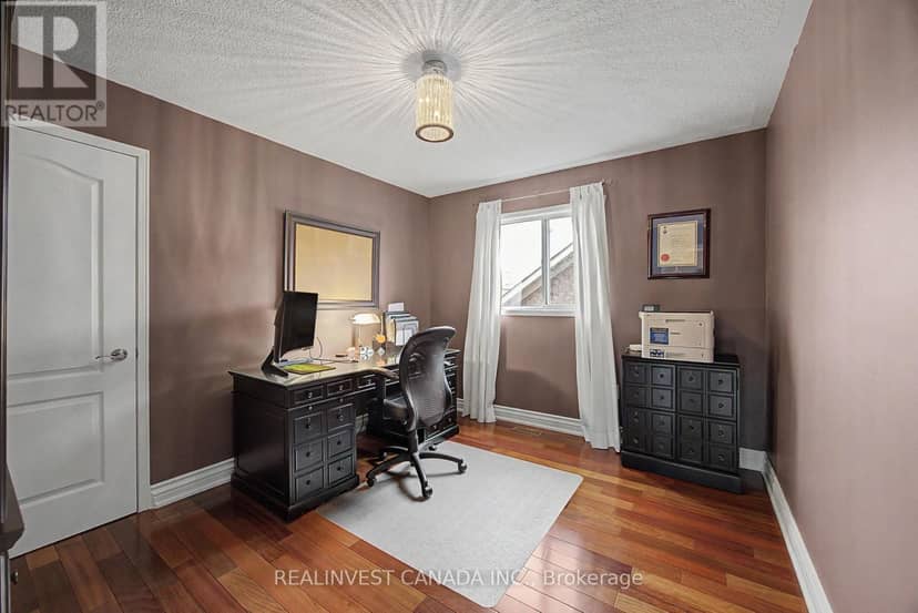 84 Worthington Avenue — photo 26 of 38