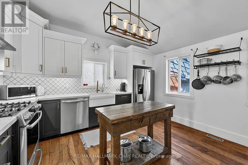 8128 Main Street — photo 10 of 40