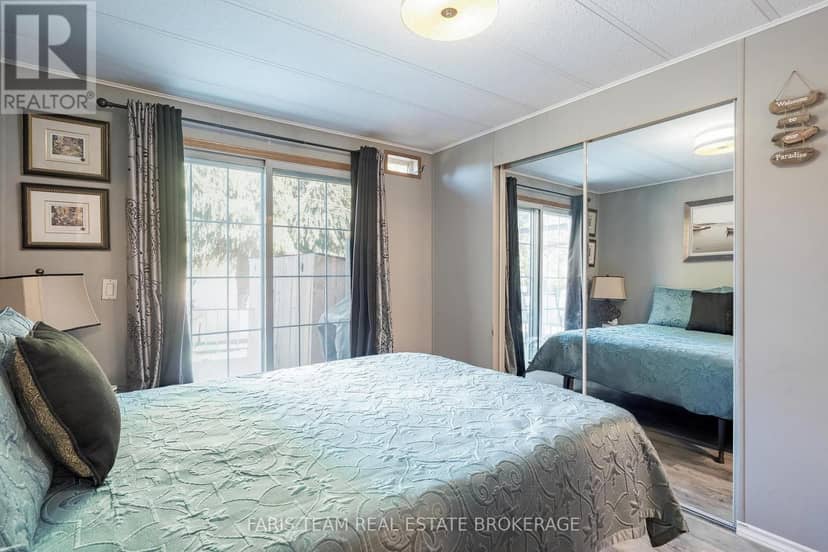 3 St James Place — photo 16 of 40