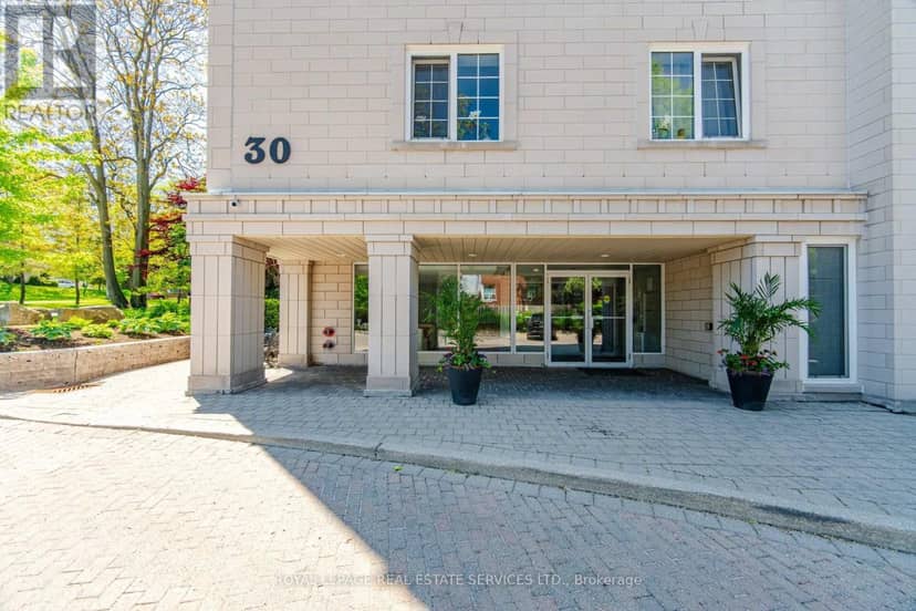 PH403 - 30 Anglesey Boulevard, Toronto, photo 4