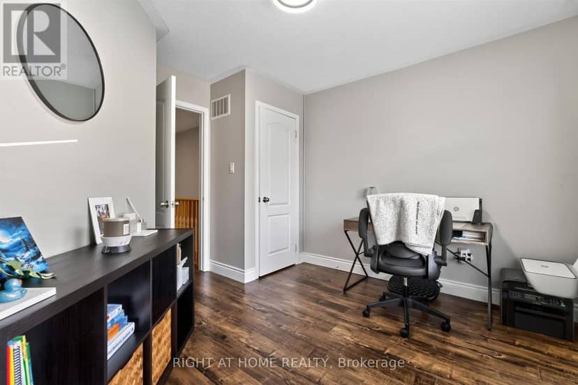 7201 Triumph Lane — photo 19 of 25