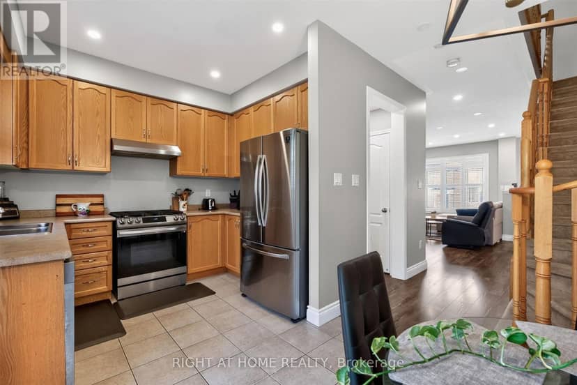 7201 Triumph Lane, Mississauga, photo 8