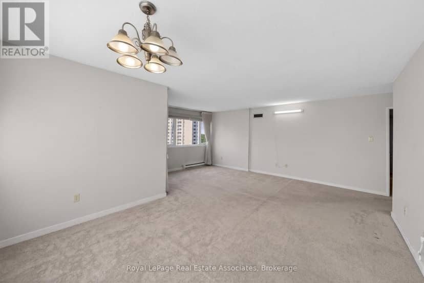 901 - 1580 Mississauga Valley Boulevard — photo 4 of 23