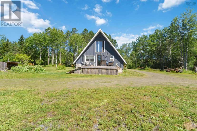 552 Beaconsfield Road — photo 4 of 40