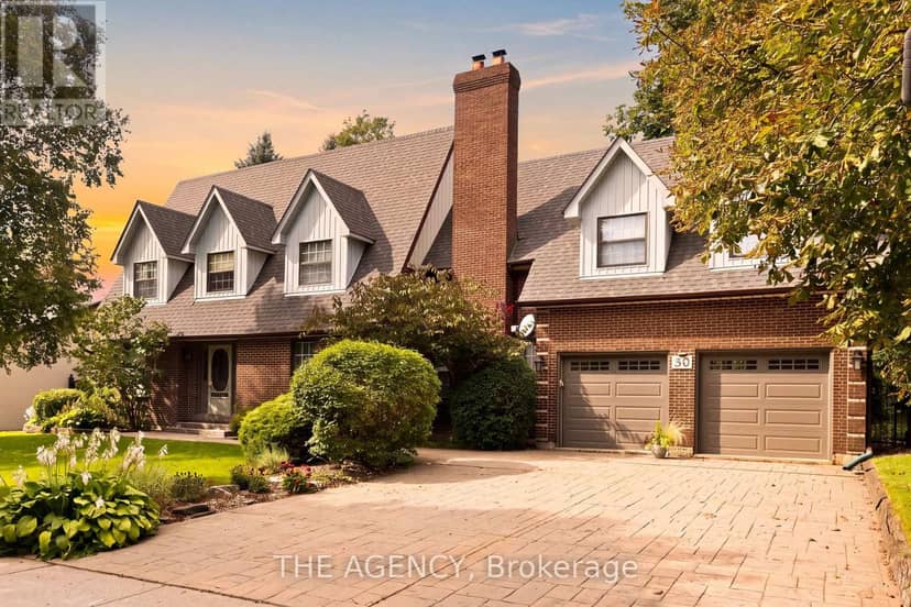 30 Goodfellow Crescent — photo 1 of 40