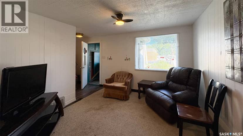 2034 Quebec Street — photo 6 of 20