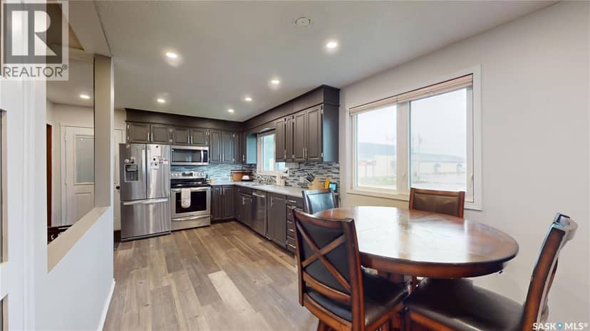 110 Wright ROAD, Moosomin, photo 5