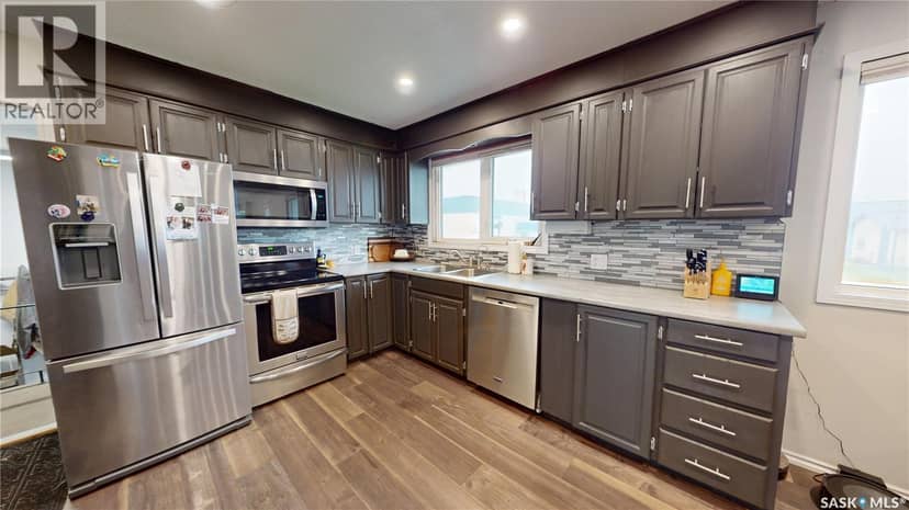 110 Wright ROAD, Moosomin, photo 6