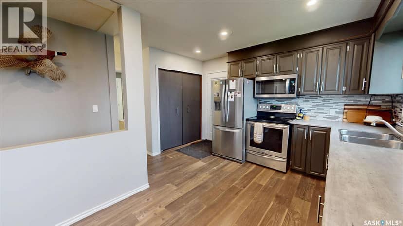 110 Wright ROAD, Moosomin, photo 8