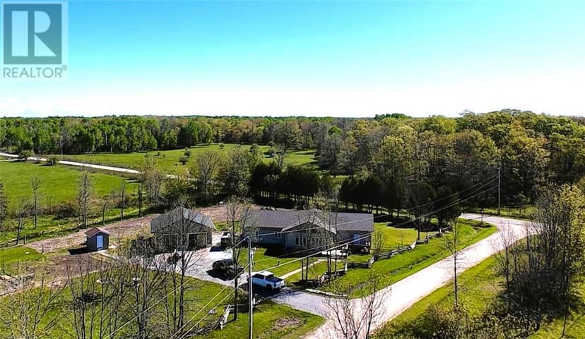 14 Maplewood Trail, Kagawong, photo 5