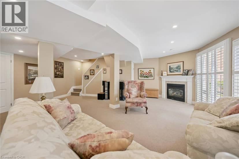 2155 DUNCASTER Drive Unit# 8 — photo 34 of 40