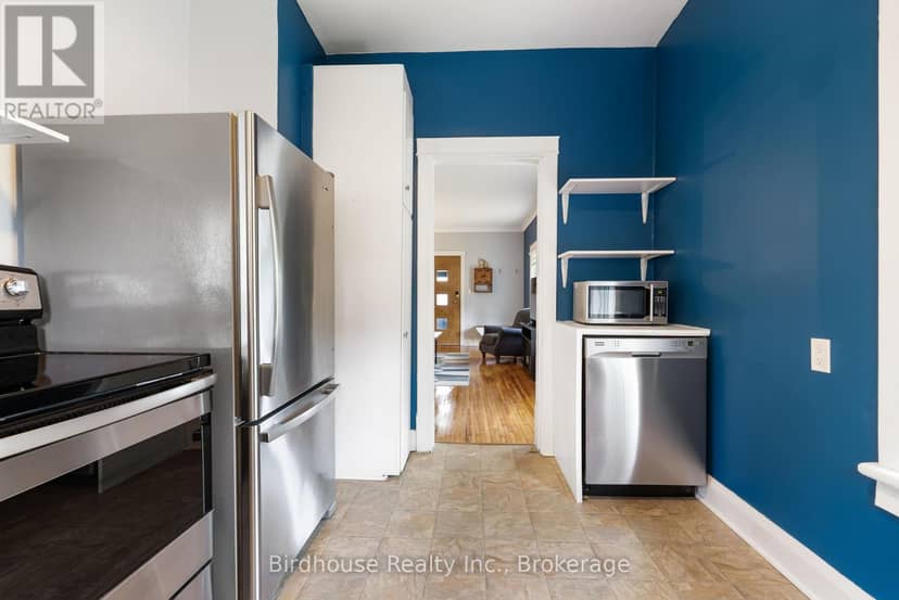 60 Wellington Street — photo 13 of 38
