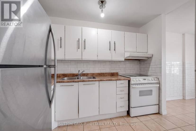 516 - 2000 Jasmine Crescent — photo 7 of 12