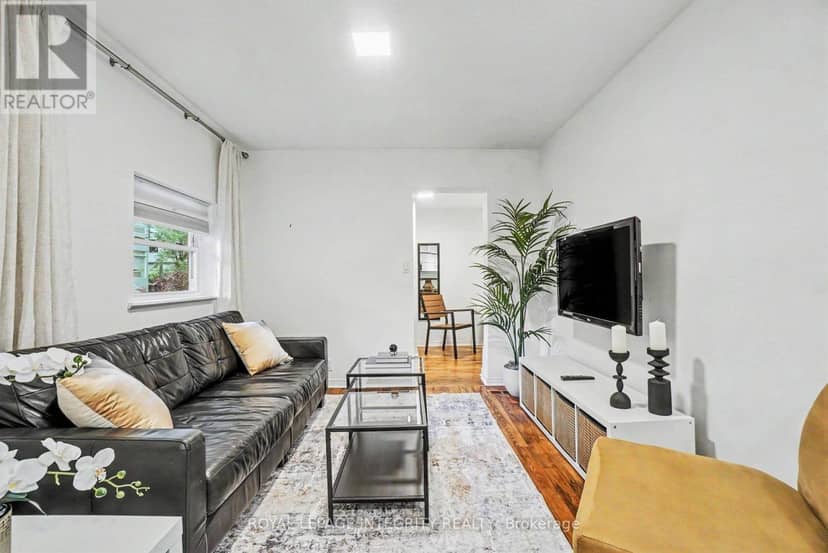 9 Holmwood Avenue — photo 17 of 37