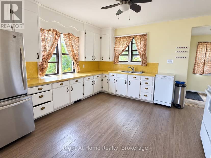 28 Dixon Street, Thunder Bay, photo 4