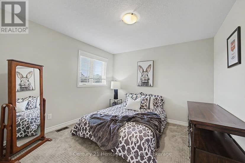91 Boyd Boulevard — photo 25 of 40