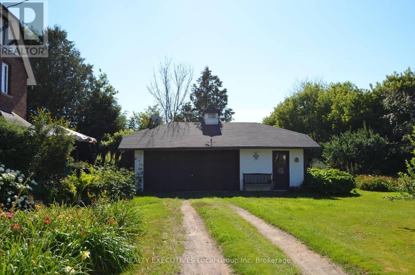 206 Clark Street N, Powassan, photo 4