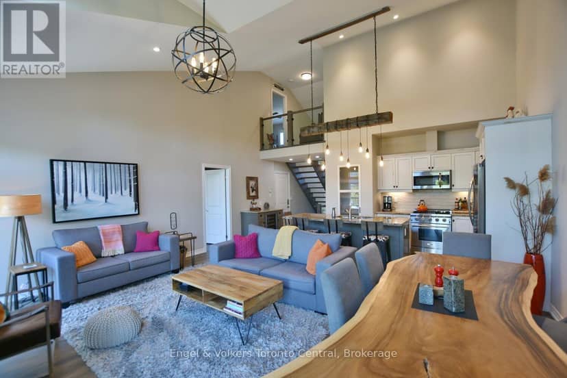18 Robbie Way — photo 16 of 36