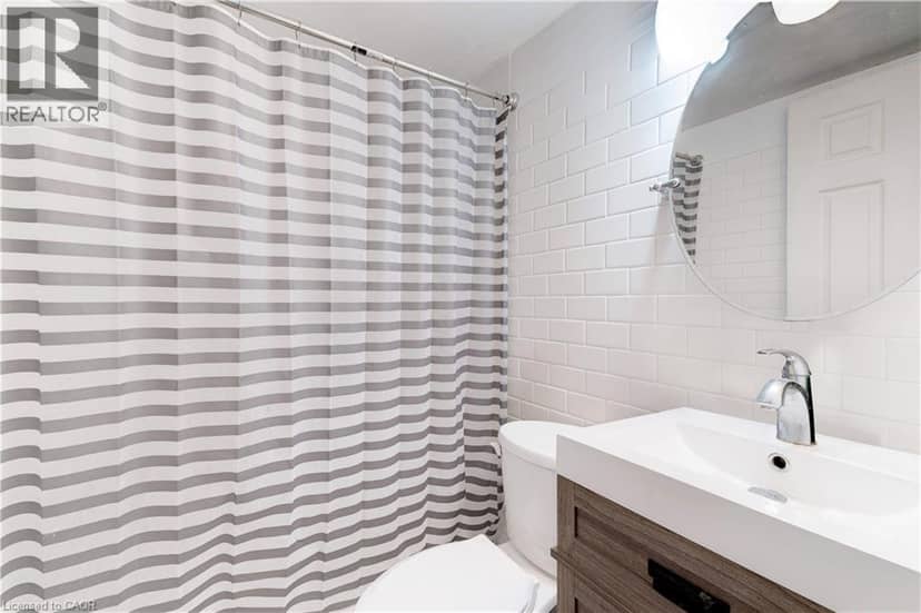 2373 KING Street E Unit# 17 — photo 10 of 11