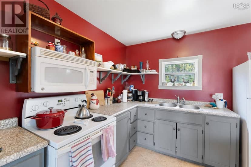 28 Longley Mountain Road — photo 12 of 34