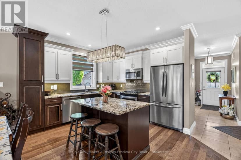 39 - 50 Fairhaven Lane — photo 11 of 40