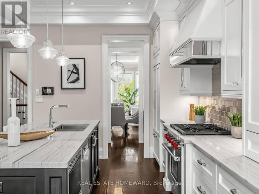 553 Broadway Avenue — photo 13 of 40