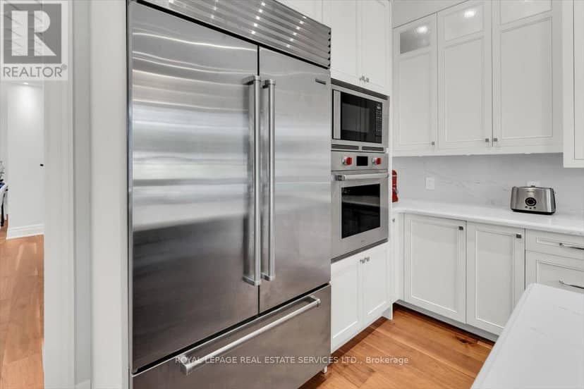 40 Divadale Drive — photo 17 of 40