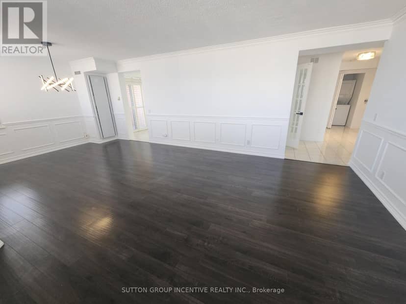 1803 - 265 Ridley Boulevard — photo 10 of 31