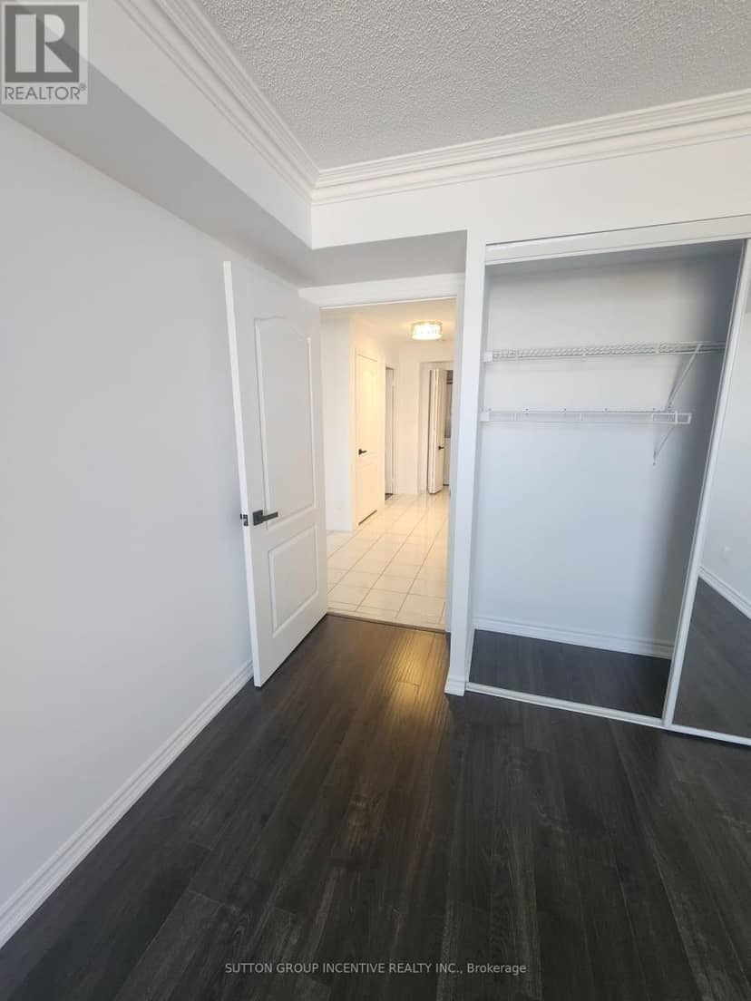 1803 - 265 Ridley Boulevard — photo 27 of 31