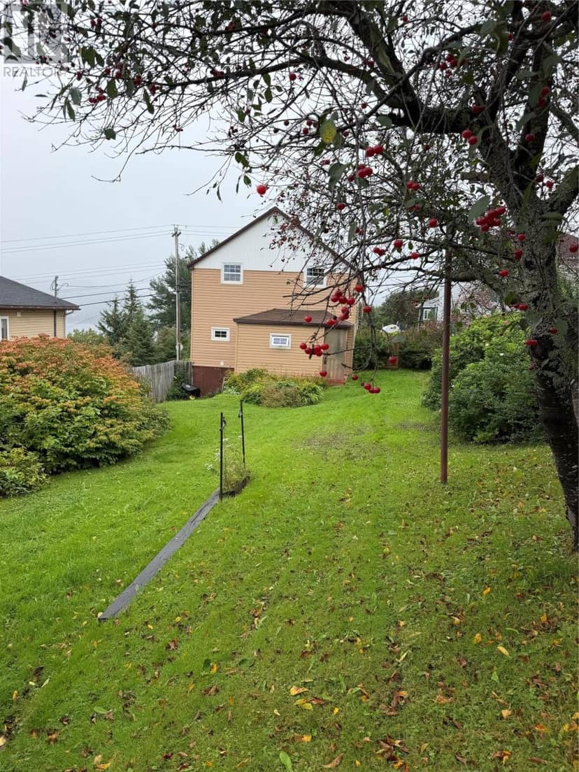 32 Fudges Road — photo 10 of 14