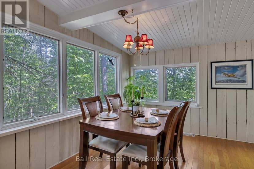 2476 County Rd 46 — photo 9 of 40
