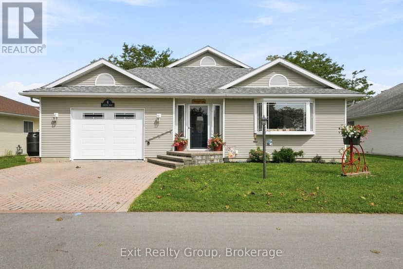 6 Heritage Drive, Prince Edward County, photo 4