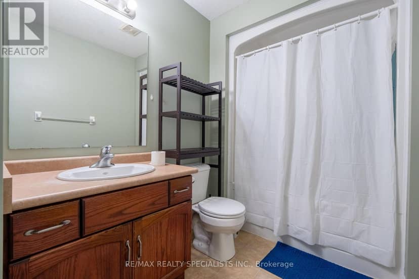 466 Bronco Crescent — photo 15 of 19
