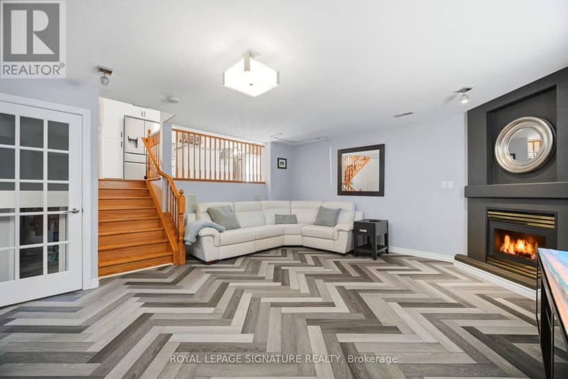 5122 Meadowood Lane — photo 32 of 40