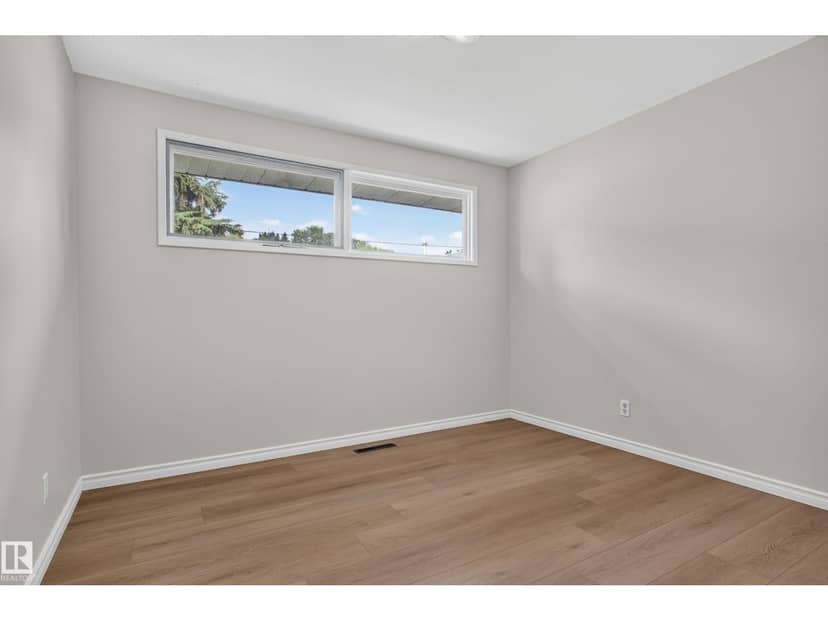 2 Grandora Cr — photo 17 of 36