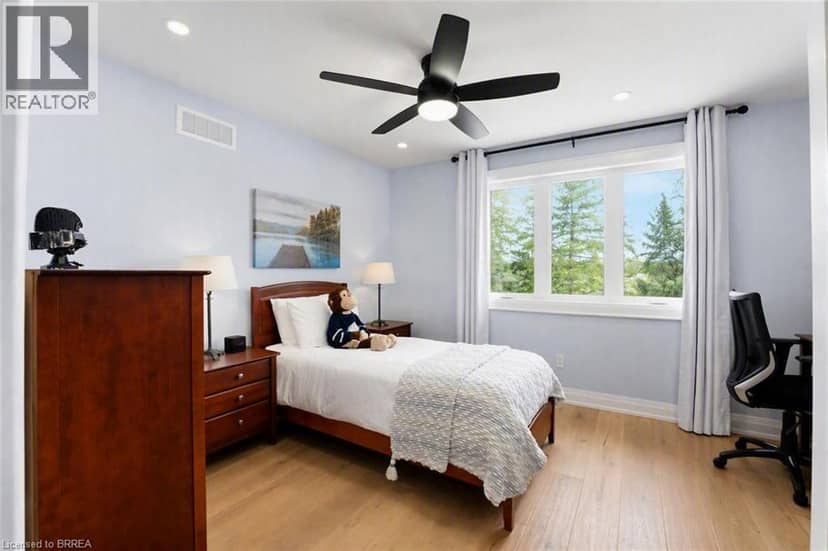 360 ROBINSON Road — photo 26 of 40