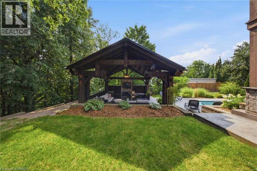 360 ROBINSON Road — photo 32 of 40