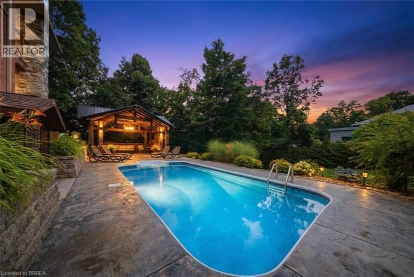 360 ROBINSON Road, Brantford, photo 5