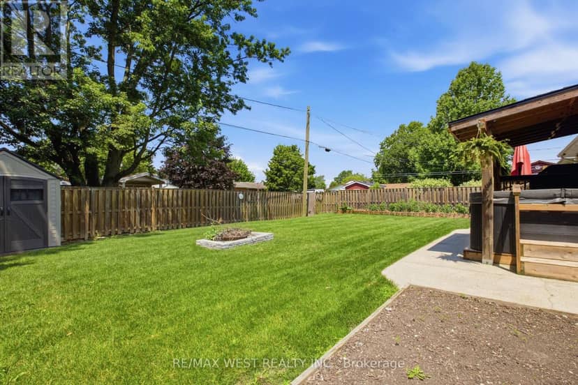 453 Leonard Avenue — photo 28 of 32