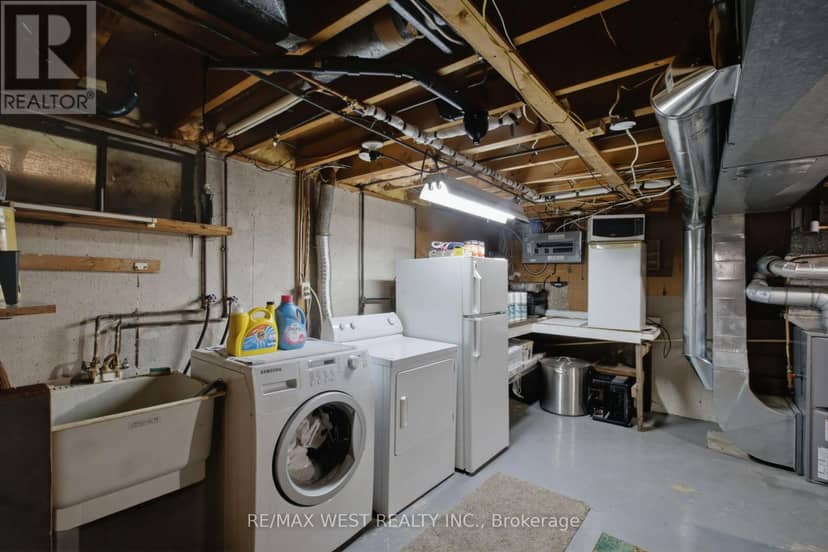 453 Leonard Avenue — photo 26 of 32