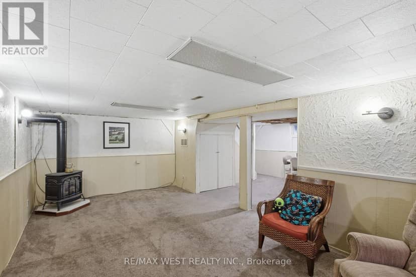 453 Leonard Avenue — photo 20 of 32