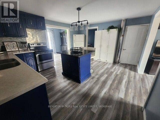 184 Jonas Street — photo 10 of 31