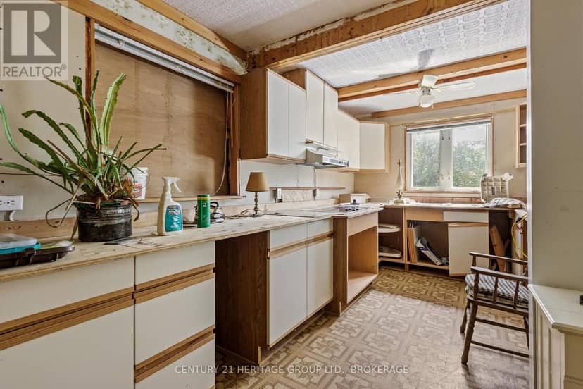 1153 Harold Burke Road — photo 8 of 40