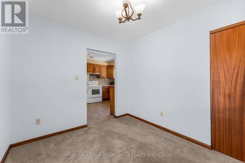 421 Windward Place — photo 12 of 37