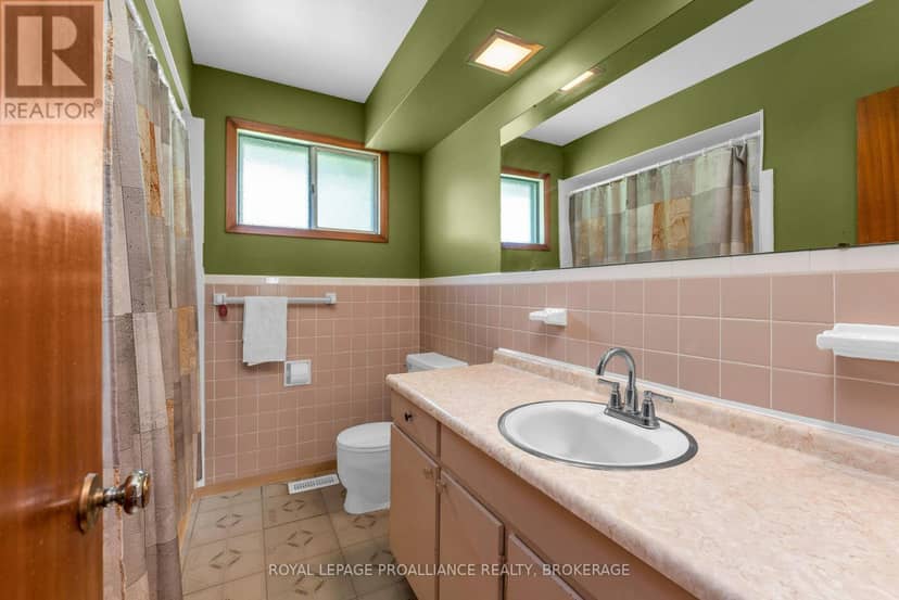 421 Windward Place — photo 16 of 37